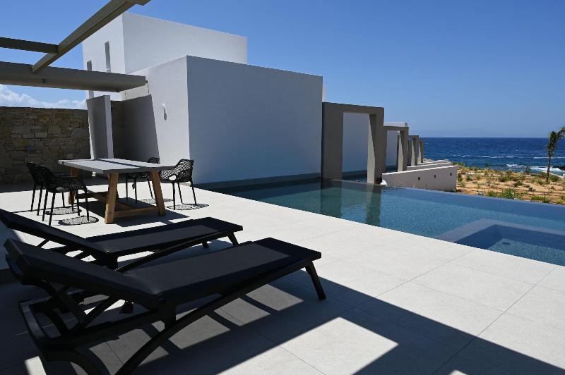 Kavos Hotel image