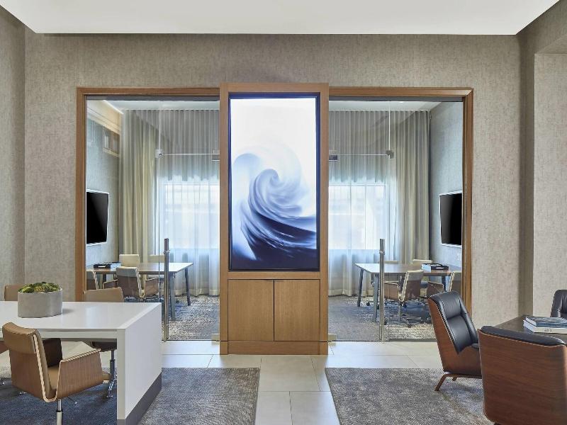 Ac Hotel By Marriott Atlanta Airport Gateway image