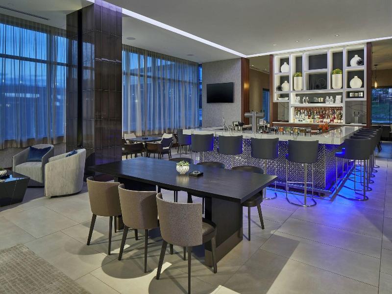Ac Hotel By Marriott Atlanta Airport Gateway image