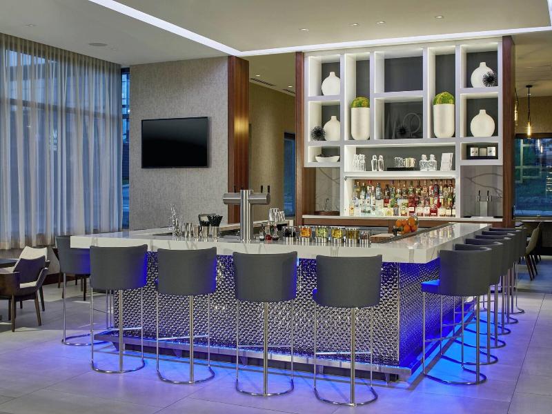 Ac Hotel By Marriott Atlanta Airport Gateway image