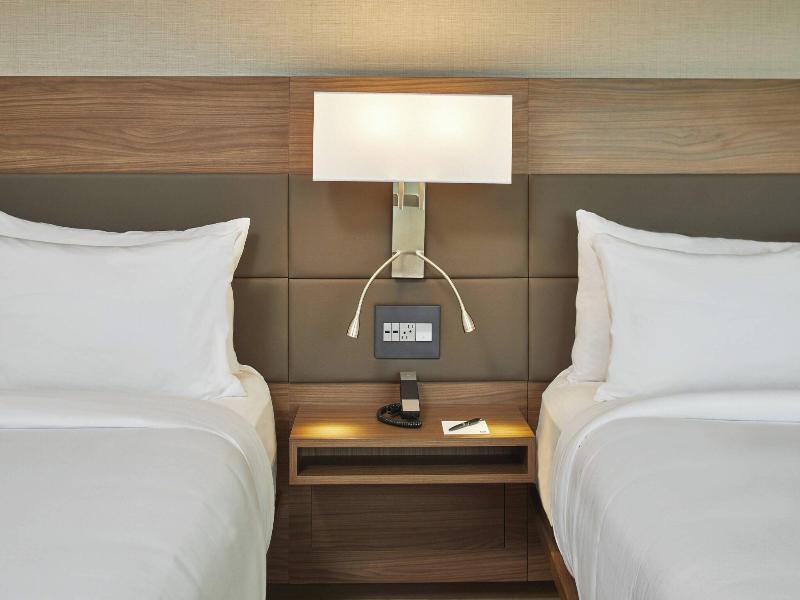 Ac Hotel By Marriott Atlanta Airport Gateway image