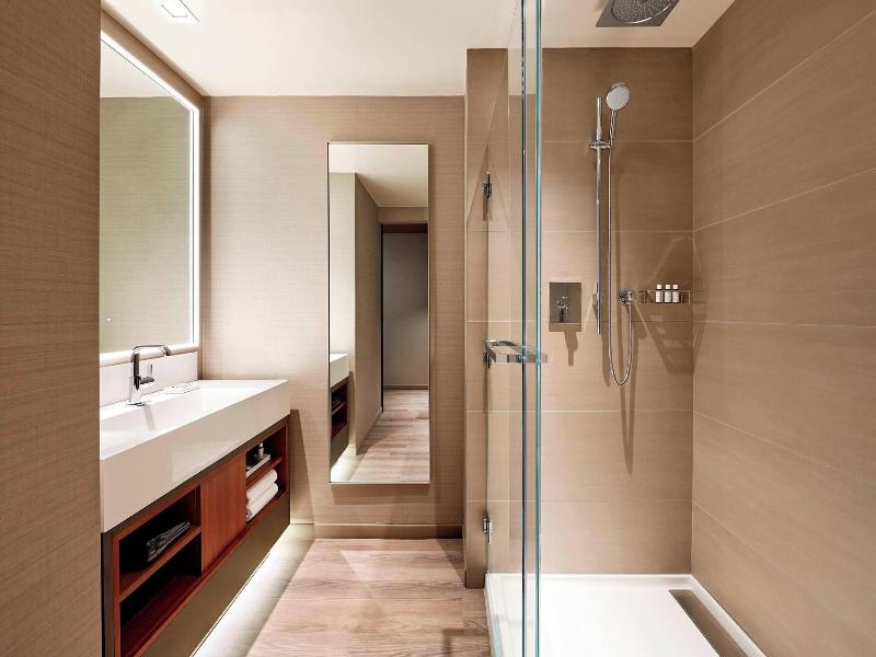 Ac Hotel By Marriott Sunnyvale Cupertino image