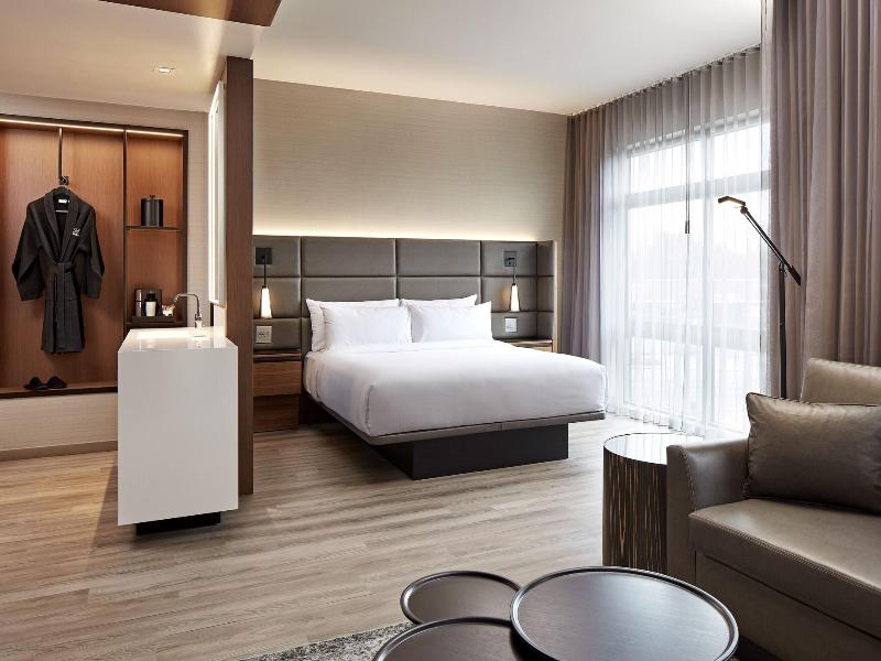 Ac Hotel By Marriott Sunnyvale Cupertino image