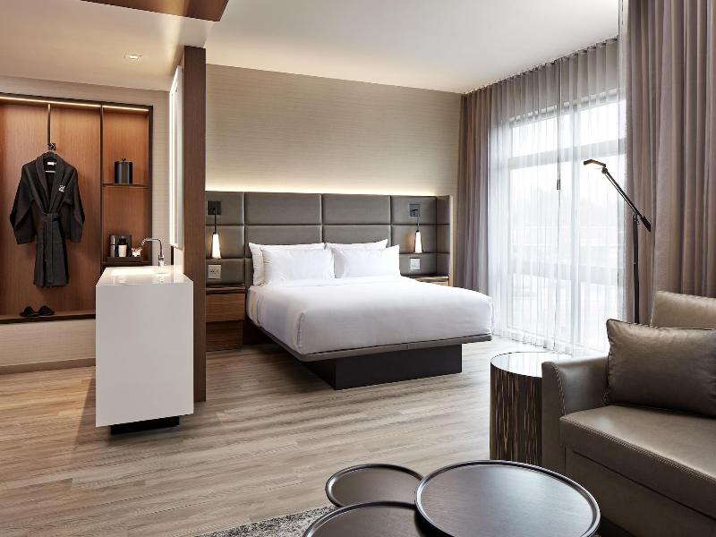 Ac Hotel By Marriott Sunnyvale Cupertino image