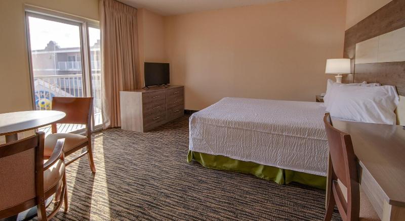 Americana Motor Inn image