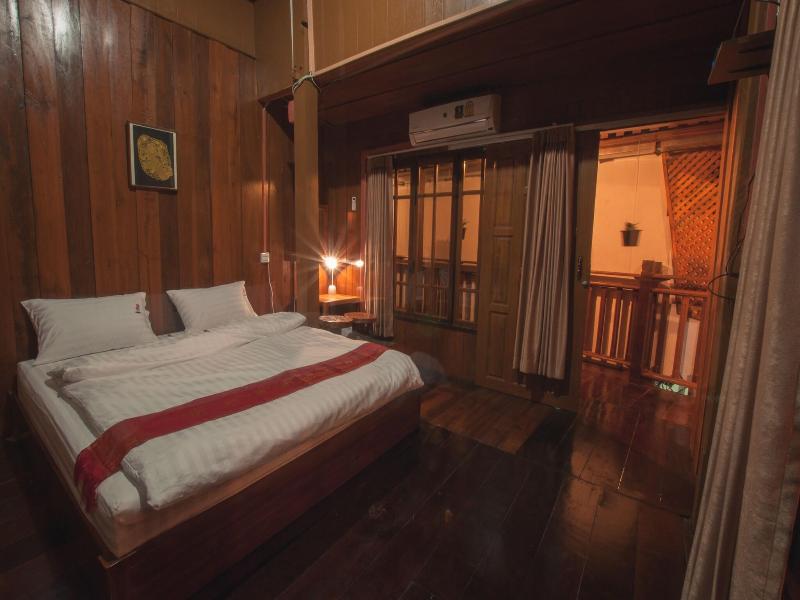 The History Cafe' & Guesthouse, Sukhothai