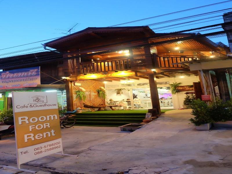 The History Cafe' & Guesthouse