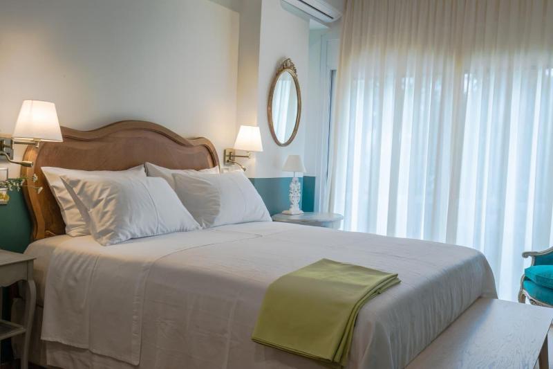 Rastoni Athens Suites Nearacropolis At Tsatsou Str image