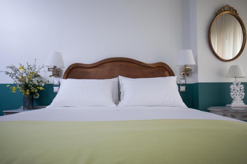 Rastoni Athens Suites Nearacropolis At Tsatsou Str image