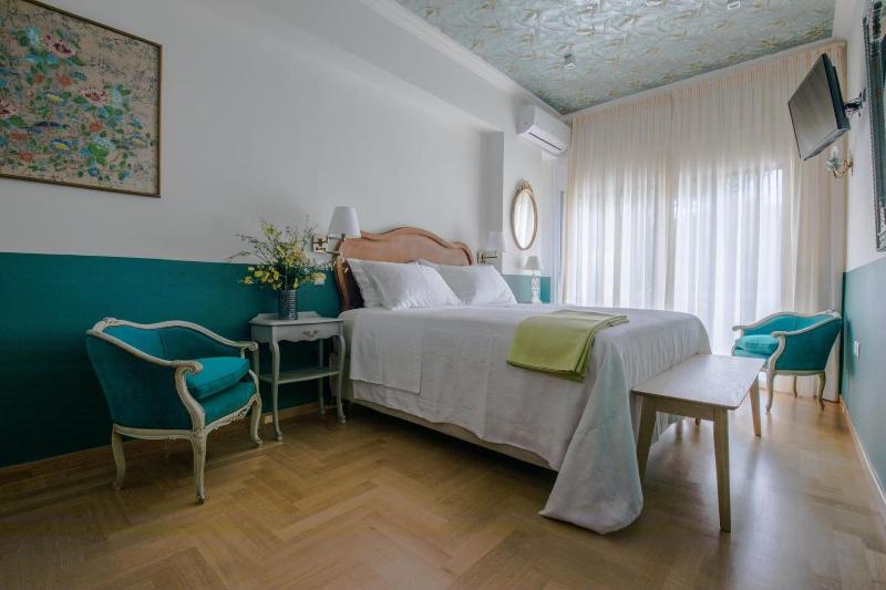 Rastoni Athens Suites Nearacropolis At Tsatsou Str image