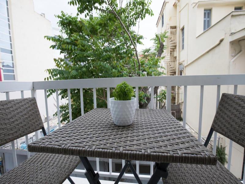 Rastoni Athens Suites Nearacropolis At Tsatsou Str image