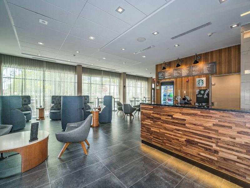 Courtyard By Marriott West Springfield image