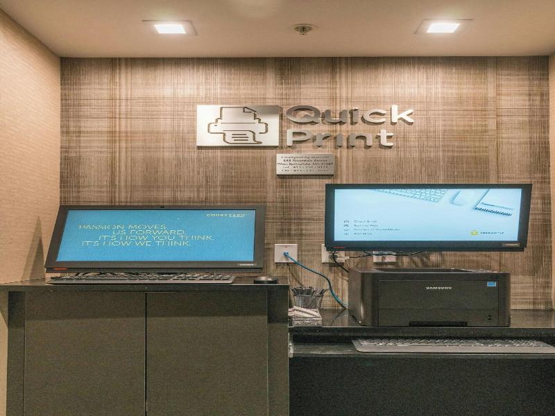 Courtyard By Marriott West Springfield image