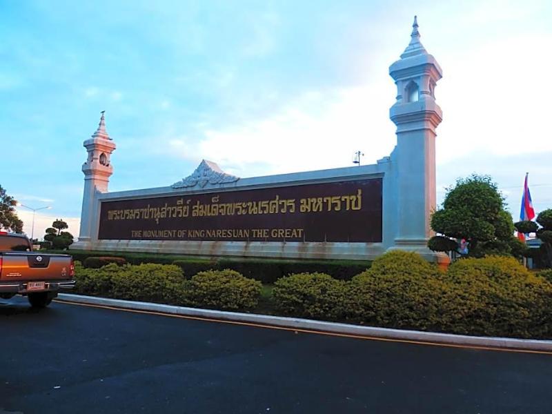 Green Riverside Homestay image