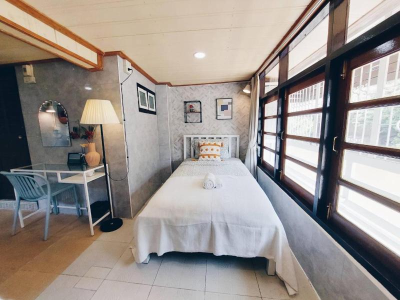 Green Riverside Homestay image
