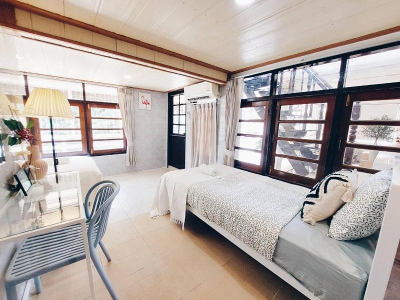 Green Riverside Homestay image