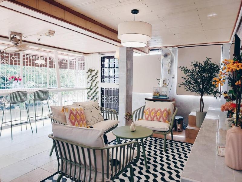 Green Riverside Homestay image
