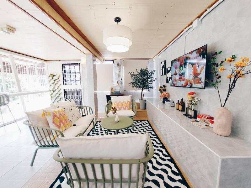 Green Riverside Homestay image