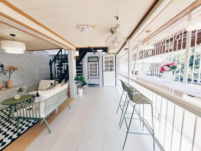 Green Riverside Homestay image