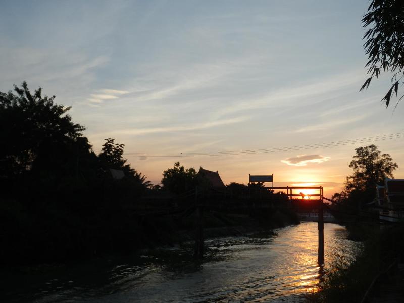 Green Riverside Homestay image