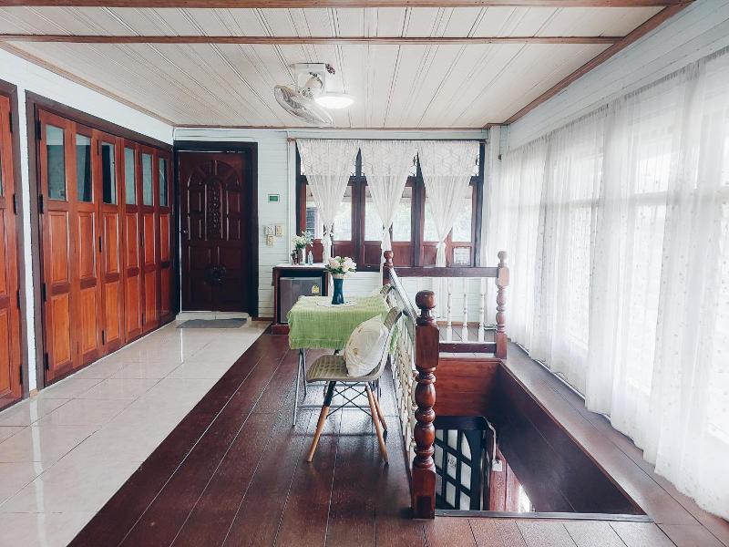 Green Riverside Homestay image
