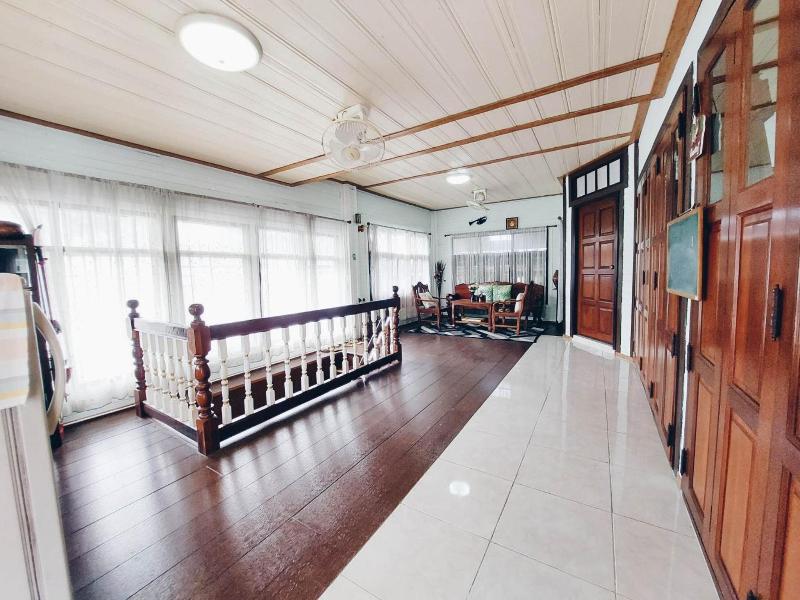 Green Riverside Homestay image
