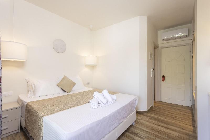 Hotel Magdalena image
