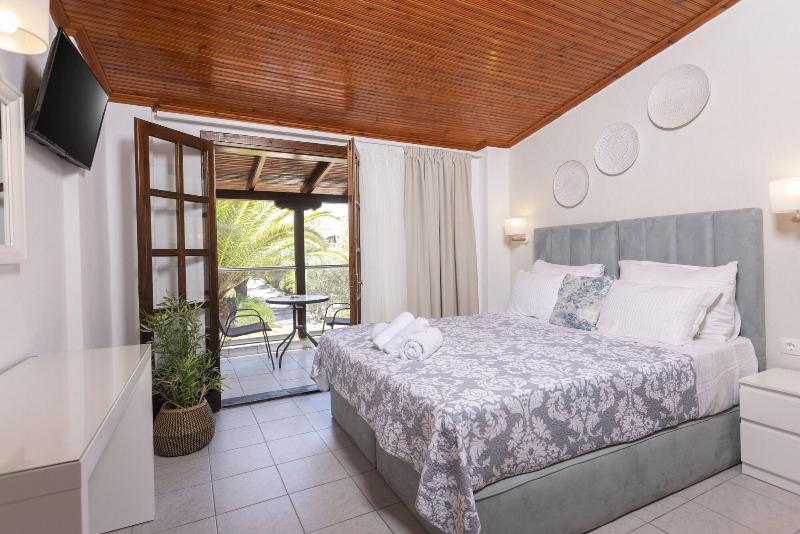 Hotel Magdalena image