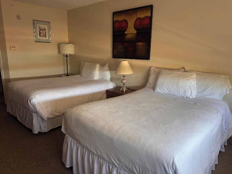Medicine Hat Villa image