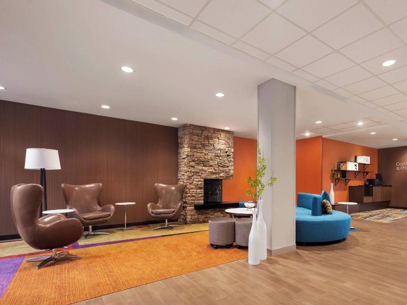 Fairfield Inn & Suites by Marriott Charlottesville