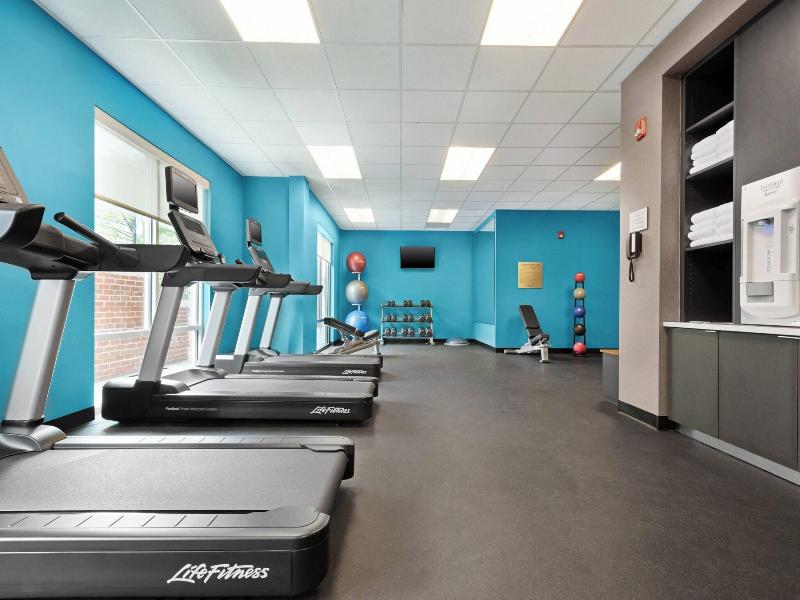 Fairfield Inn & Suites by Marriott Charlottesville