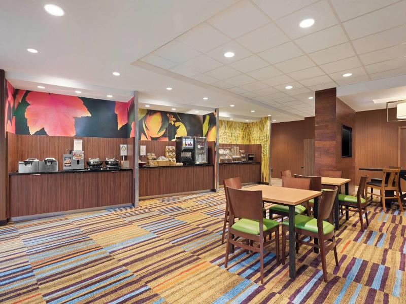 Fairfield Inn & Suites by Marriott Charlottesville
