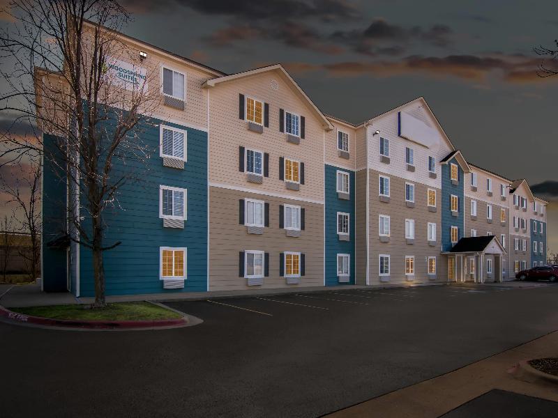 Woodspring Suites Bentonville