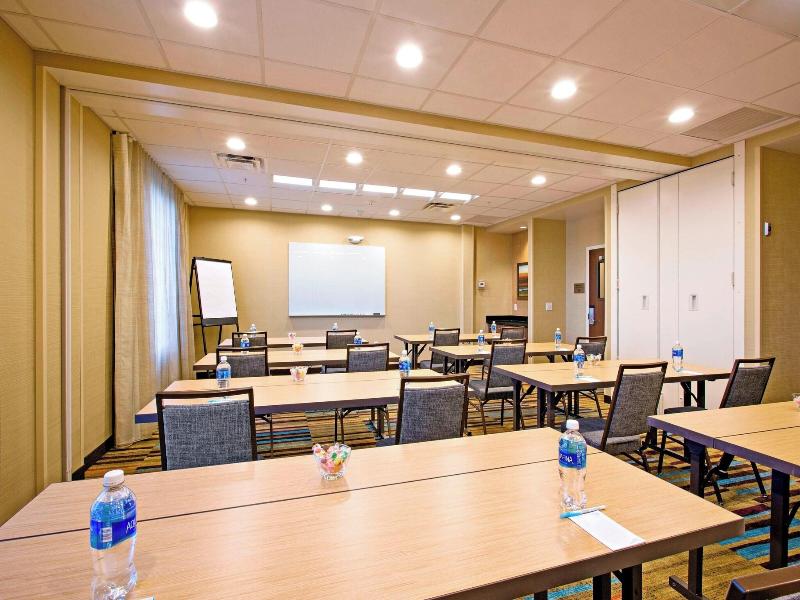 Fairfield Inn & Suites by Marriott Phoenix Tempe/A image