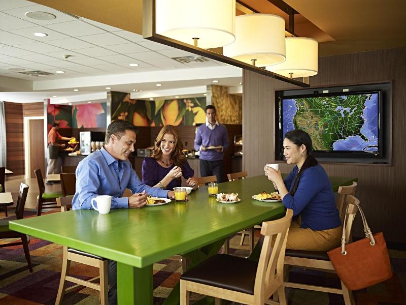 Fairfield Inn & Suites by Marriott Phoenix Tempe/A image