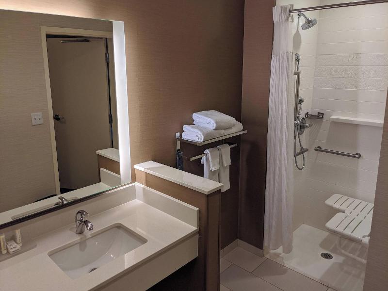 Fairfield Inn & Suites by Marriott Phoenix Tempe/A image