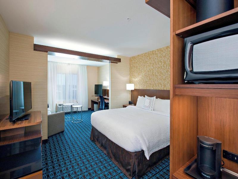 Fairfield Inn & Suites by Marriott Phoenix Tempe/A image