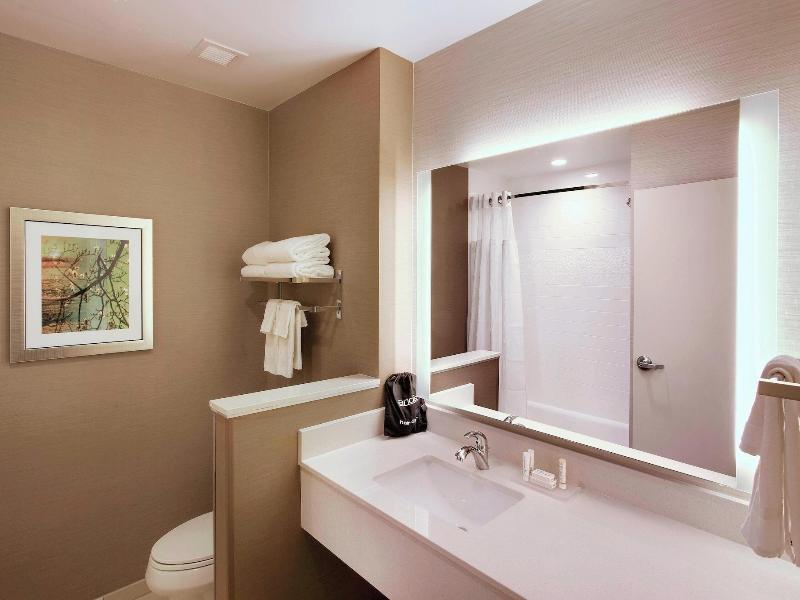 Fairfield Inn & Suites by Marriott Phoenix Tempe/A image