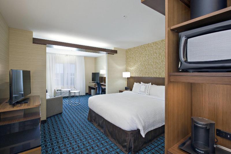 Fairfield Inn & Suites by Marriott Phoenix Tempe/A image