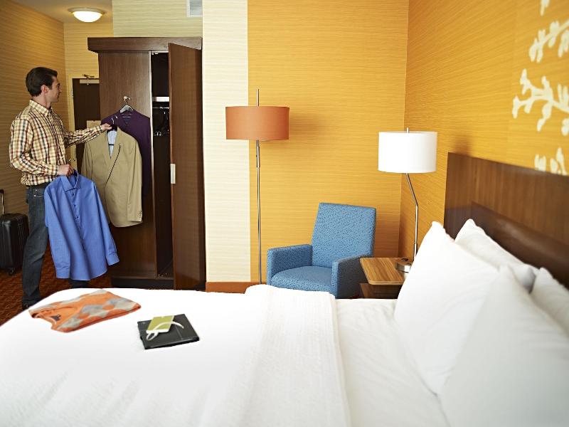 Fairfield Inn & Suites by Marriott Phoenix Tempe/A image