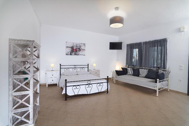 Aelia Suites — photo 22
