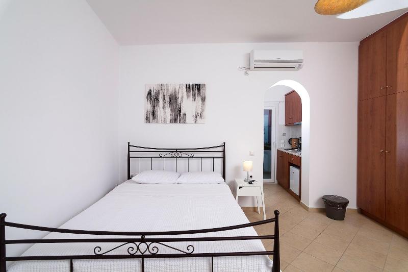 Aelia Suites — photo 46
