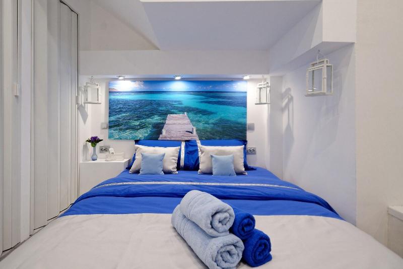 Athens Plaza Luxurys Apartments - Boutique Studio image