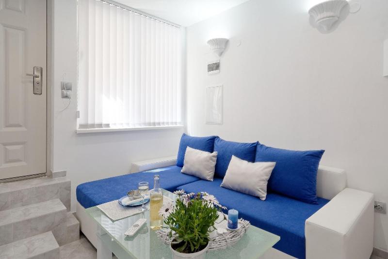Athens Plaza Luxurys Apartments - Boutique Studio image