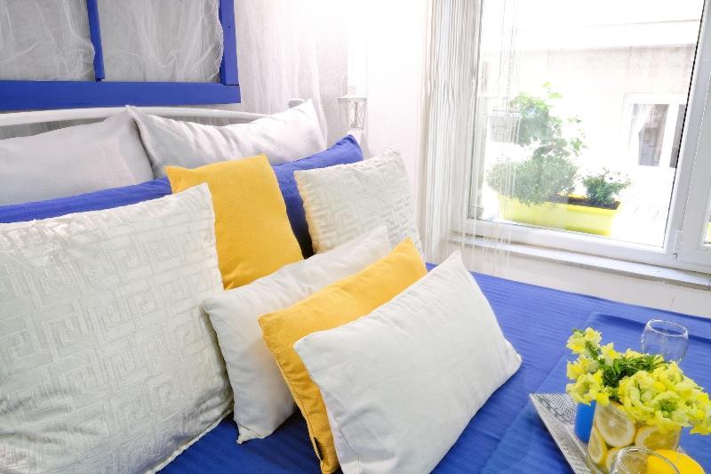 Athens Plaza Luxurys Apartments - Boutique Studio image