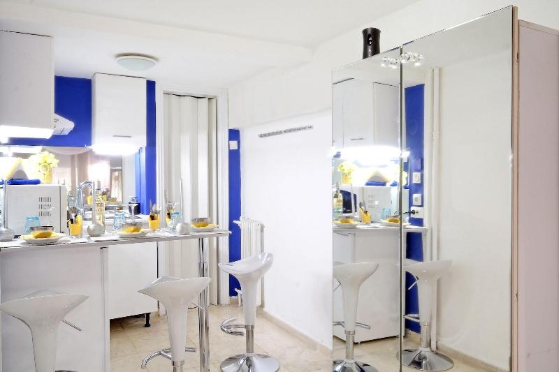 Athens Plaza Luxurys Apartments - Boutique Studio image