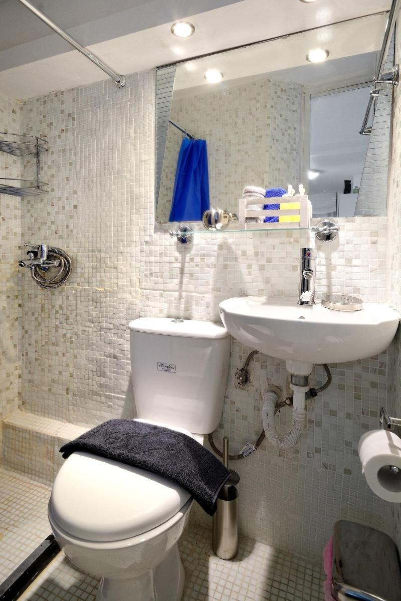 Athens Plaza Luxurys Apartments - Boutique Studio image