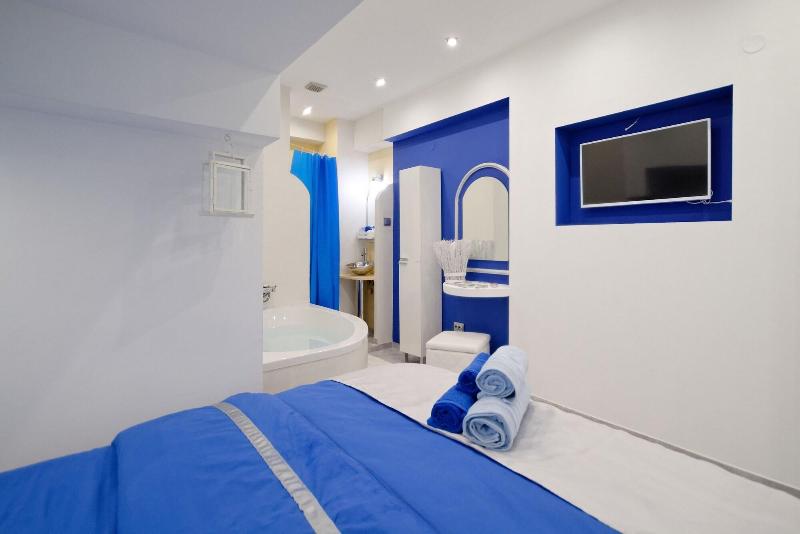 Athens Plaza Luxurys Apartments - Boutique Studio image