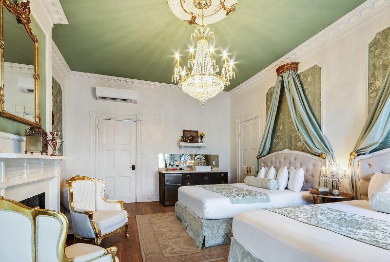 French Quarter Mansion image