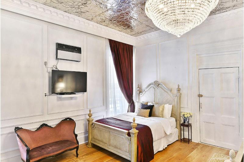 French Quarter Mansion image